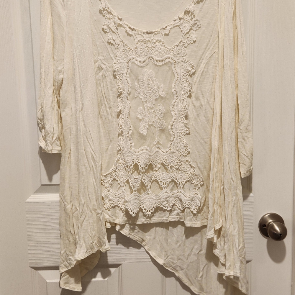 New Directions Cream Lace Blouse